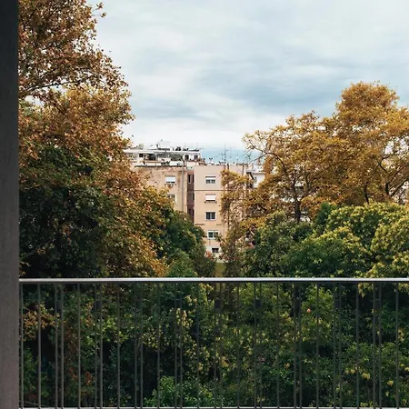 Aya Отель Драма