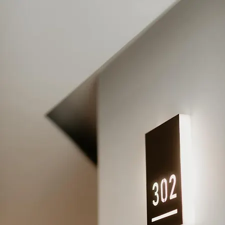 Aya Отель Драма